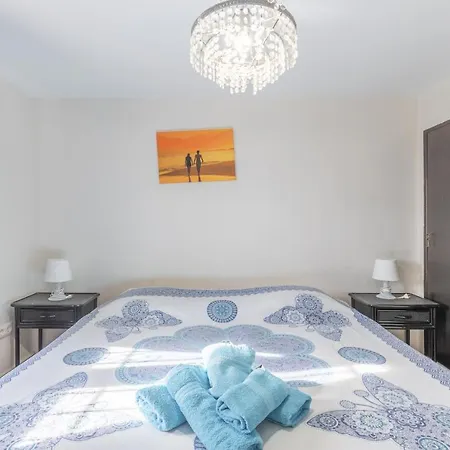 W Pool Seaview In Cometa *