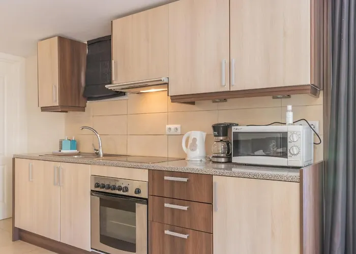 W Pool Seaview In Cometa *