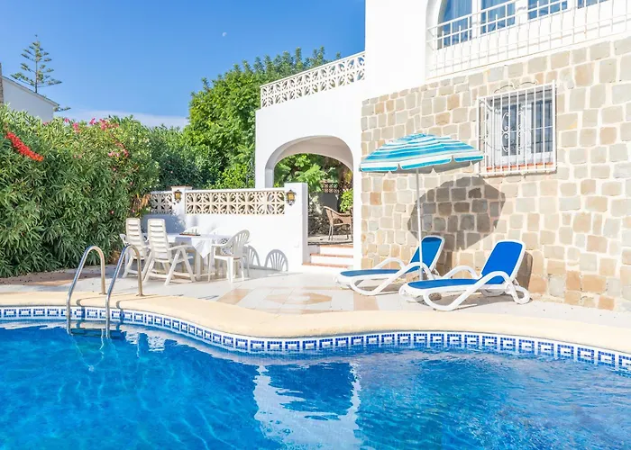 W Pool Seaview In Cometa